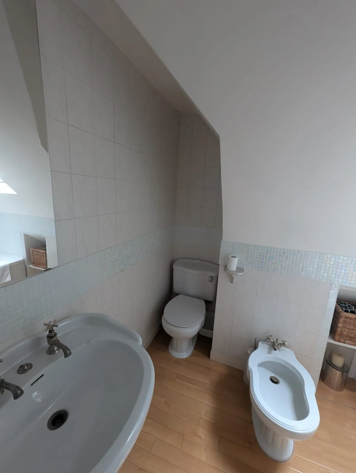 Upgraded new-build bathroom in a Derby home with tiling and modern fittings