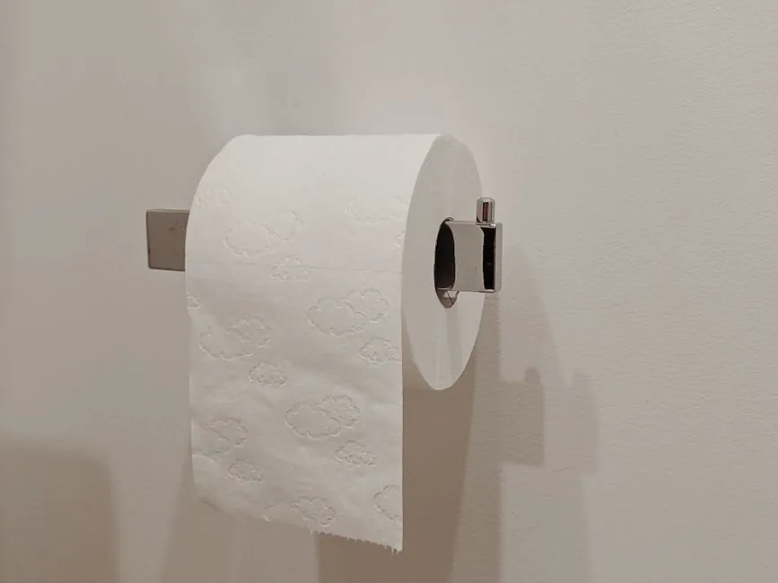 Basic builder-spec bathroom in a new-build home